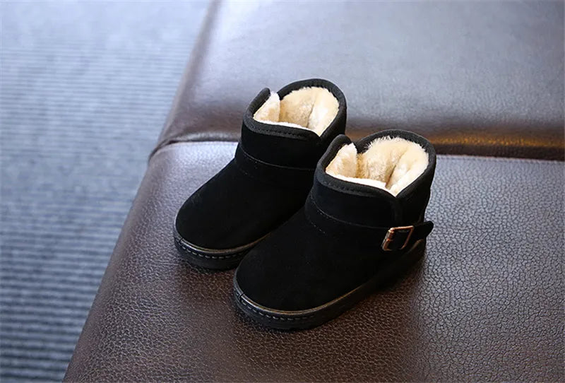 Winter Boots with Inner fleece lining & side buckle