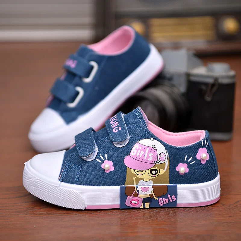 Fashion Canvas Cartoon Breathable Sneakers