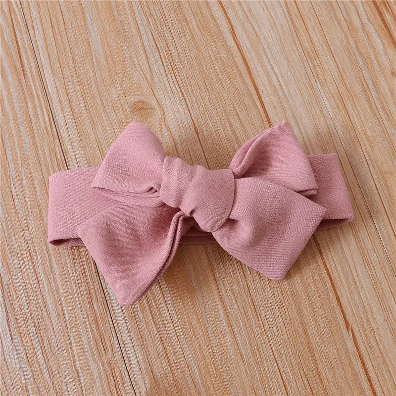 Cute 3PCS Baby Girls Suit with Suspender Skirt