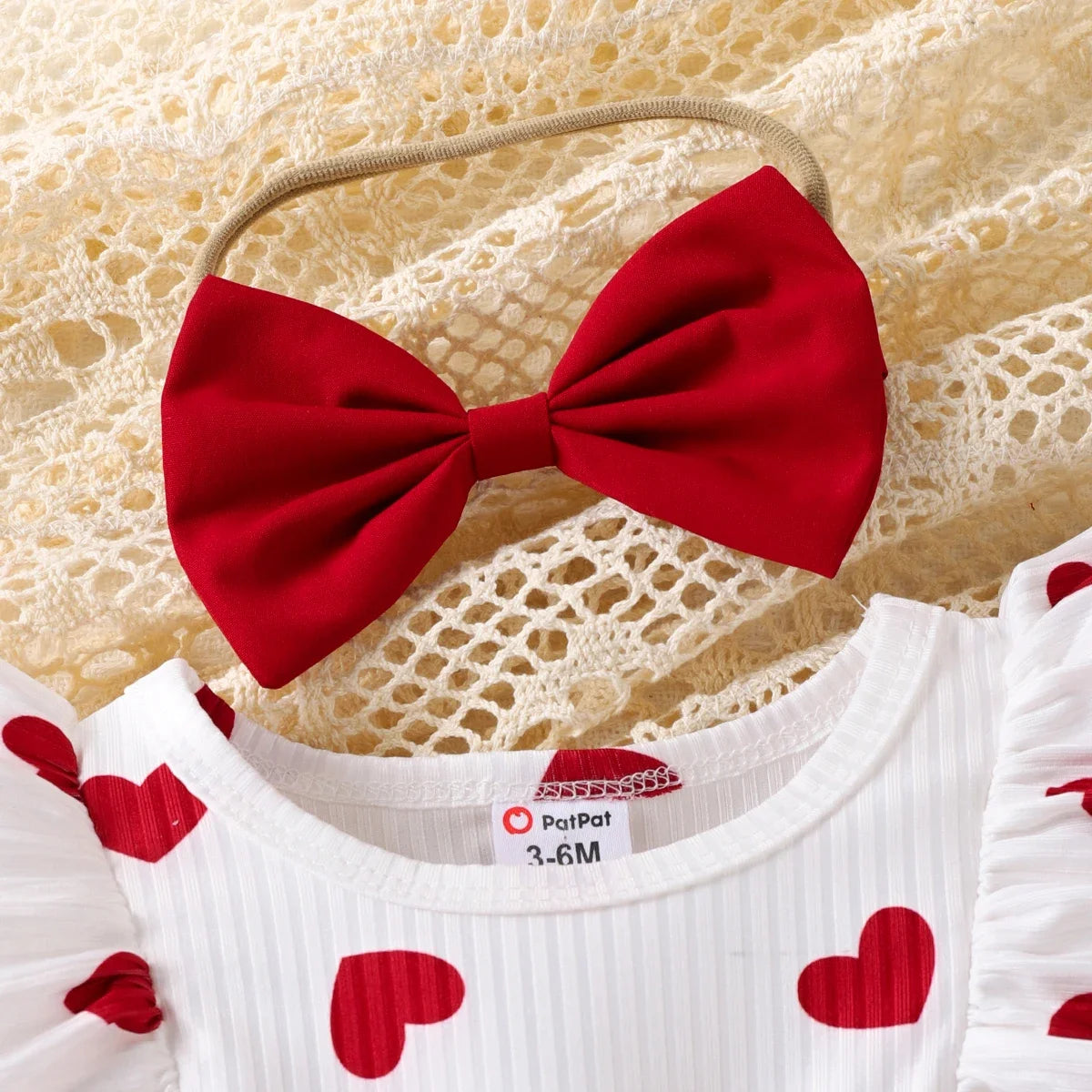 PatPat 2pcs Baby Girl Heart-shaped Dress Set Soft and Comfortable  Perfect for Outings and Daily Wear Basic Style