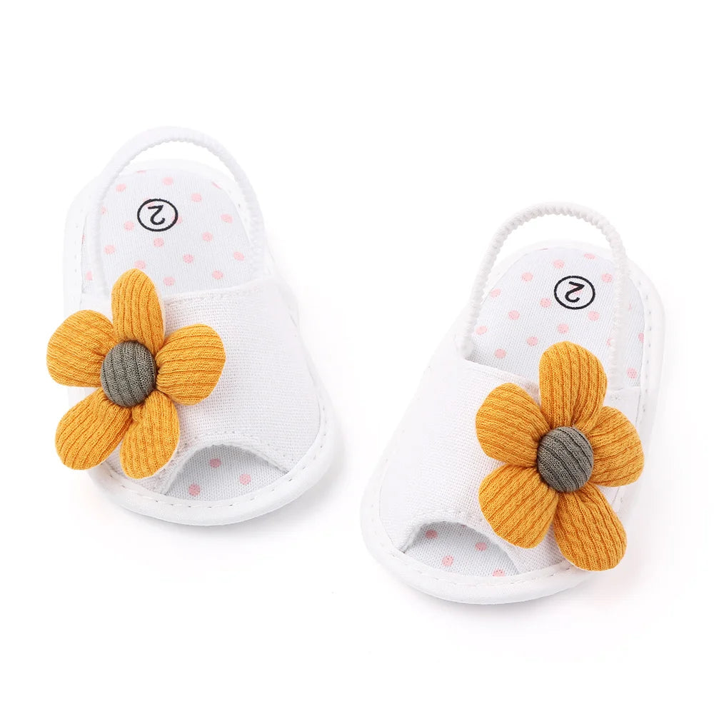 Baby Girl Soft Cotton Sandal with Daisy