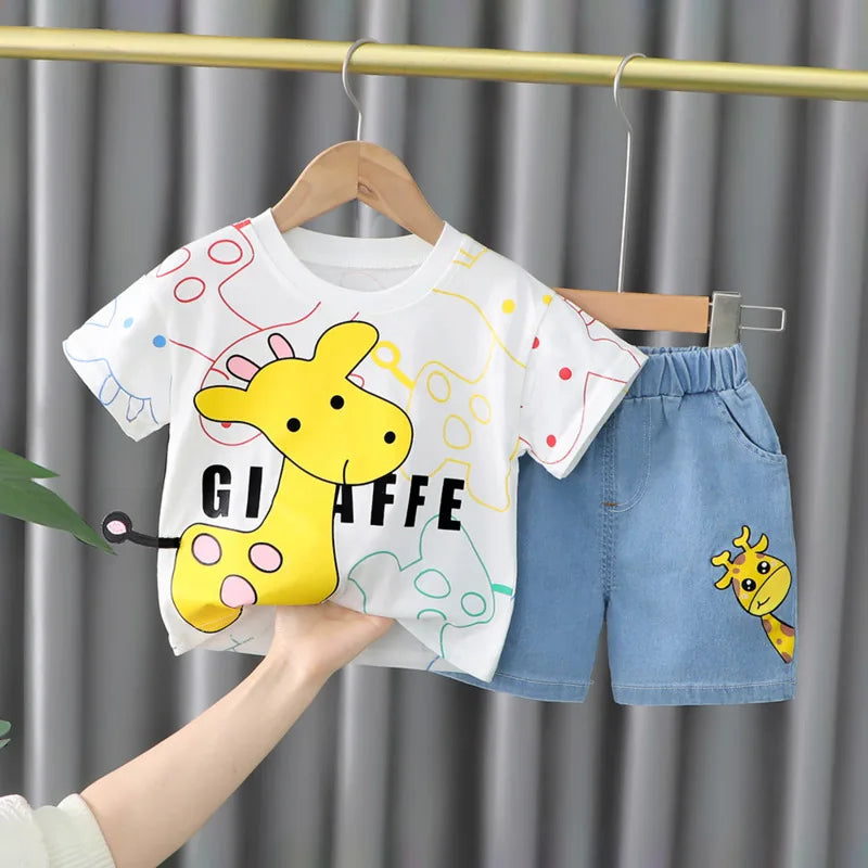 Kids Giraffe Printed T-Shirt with Shorts Sets