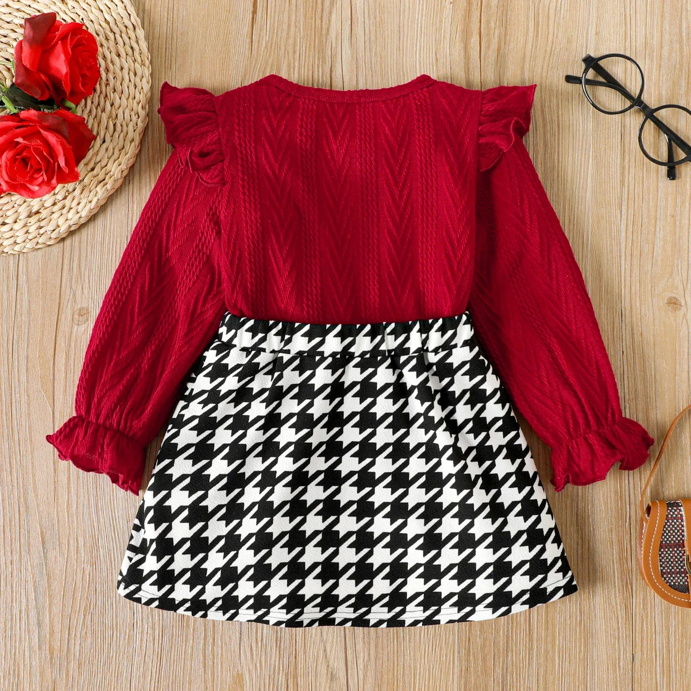 2PCs Ruffled Textured Tee and Bowknot Design Skirt Set